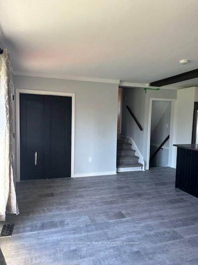 1210 Homuth Avenue • Cambridge, ON photo 3