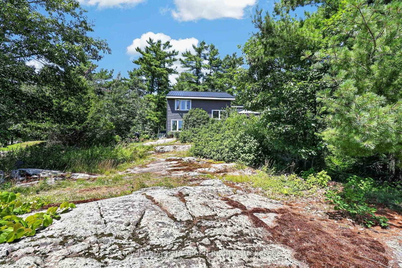 B207 lot 31 Island Island