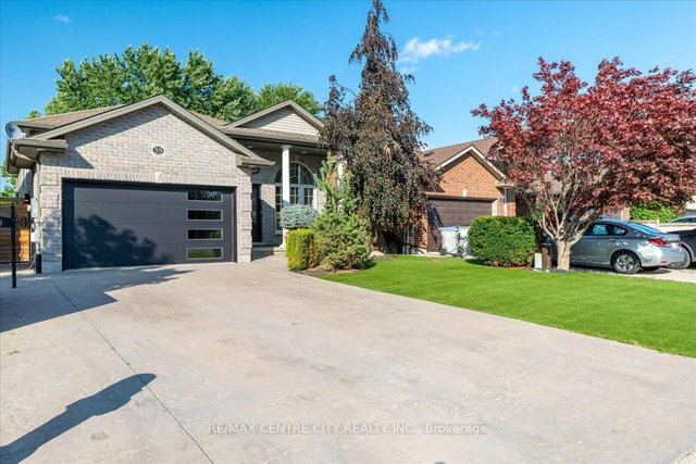 59 Bridle Path