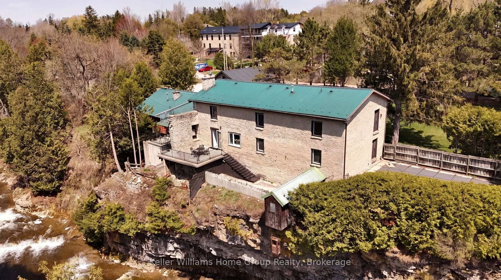 6 MillRidge Estate Private • Centre Wellington, ON photo 39