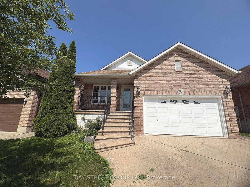 home for lease on 35 Diamond Court