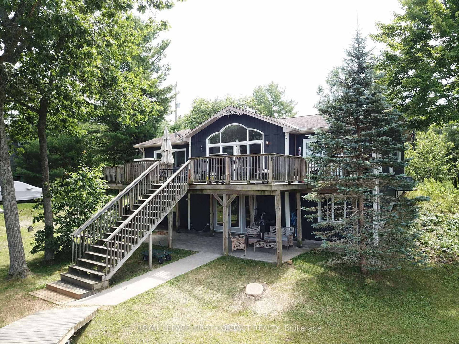 190 South Shore Road • The Archipelago, ON photo 2