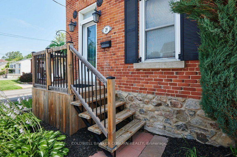 29 Ontario St photo 5