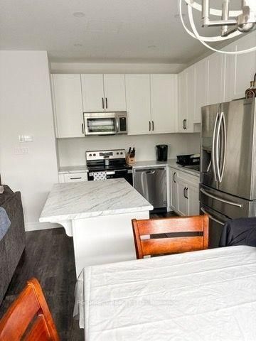 851 Edinburgh Drive • Woodstock, ON photo 5