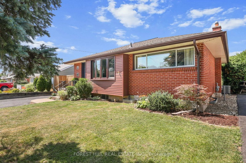 203 Merlin Crescent
