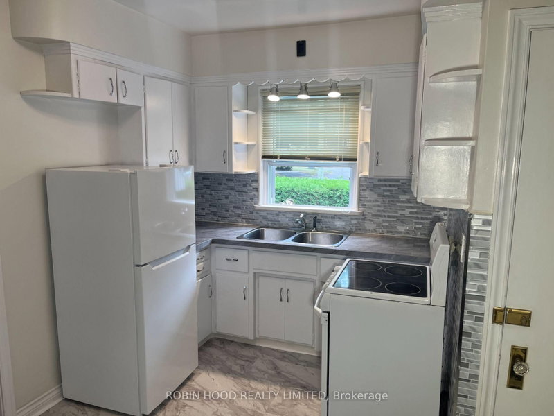 1 - 6 Kingsway Crescent