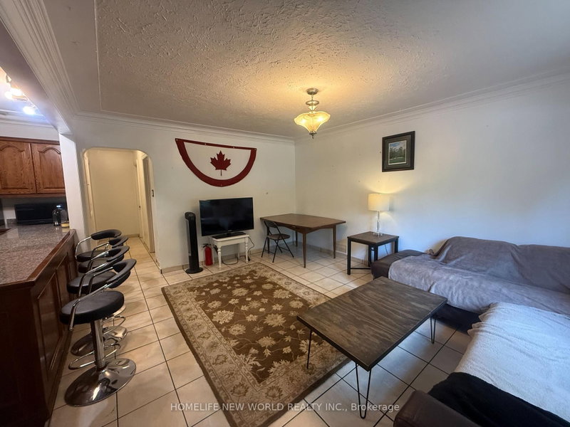 235 Bernard Ave photo 4