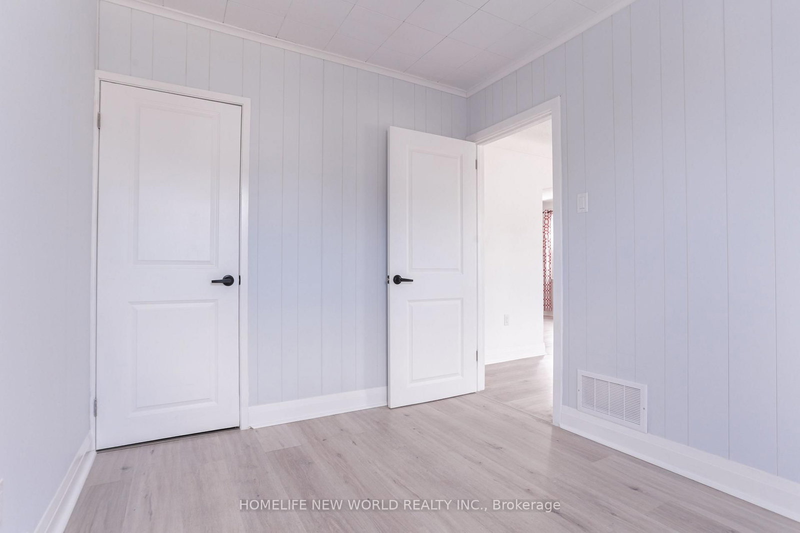 422 Welland Avenue • St. Catharines, ON photo 8