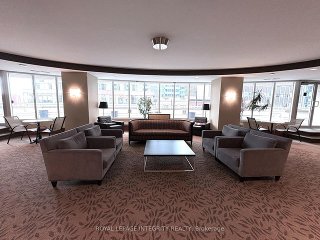 504A - 234 Rideau Street