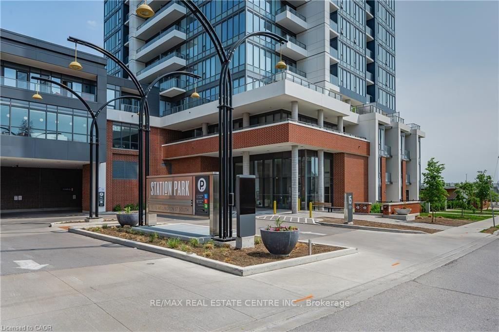 2602 - 15 wellington Street S, Kitchener 5