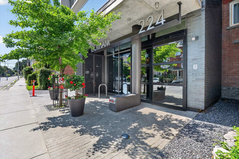 1411 - 224 Lyon Street N