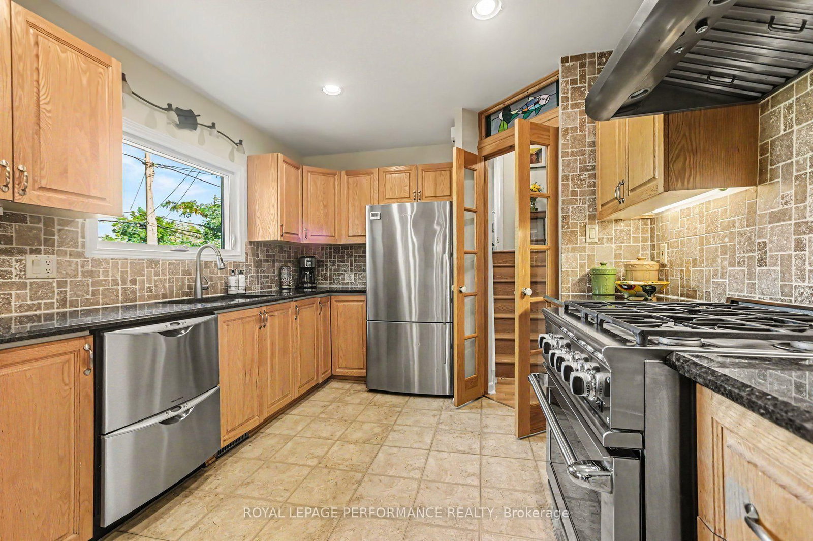 1208 Cline Crescent • Ottawa, ON photo 13