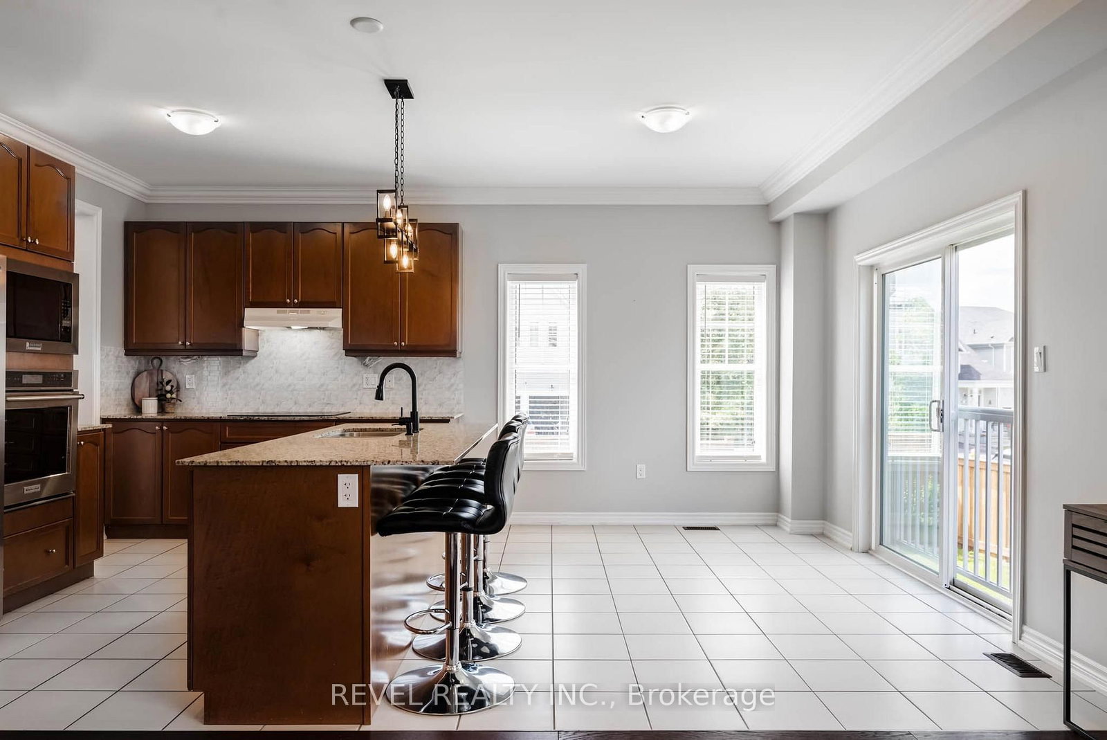 401 Tansley Street • Shelburne, ON photo 17