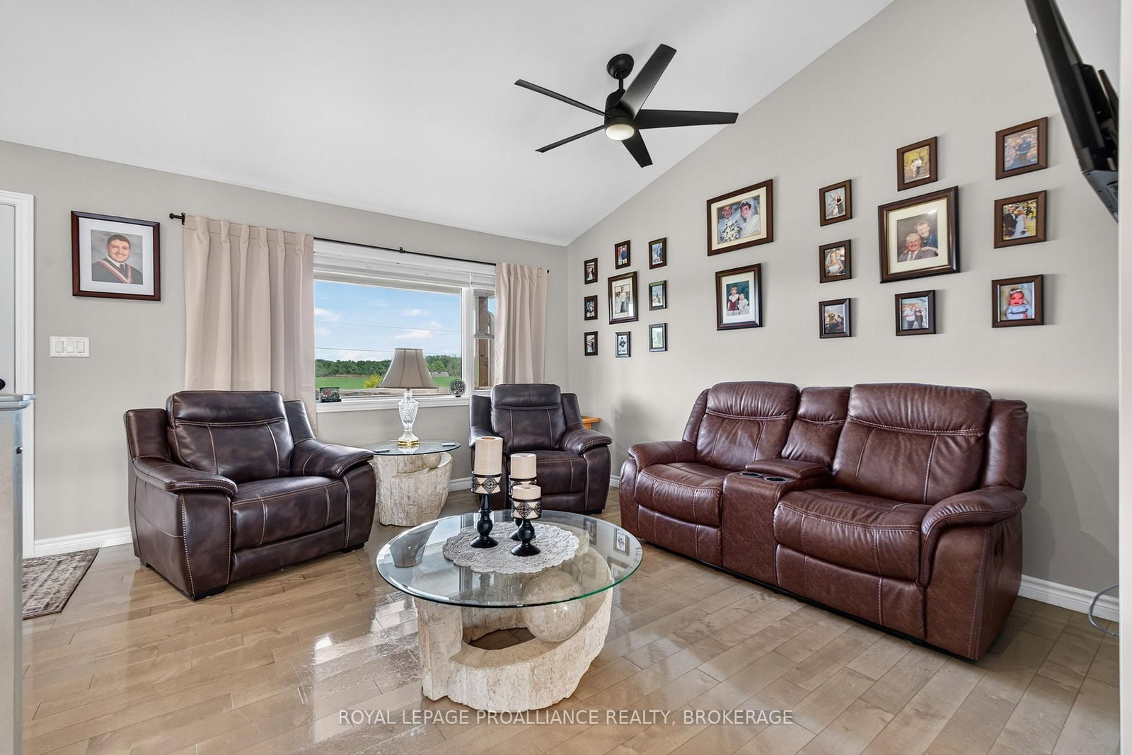 3160 McConnell Road • Bissett Creek, ON photo 7