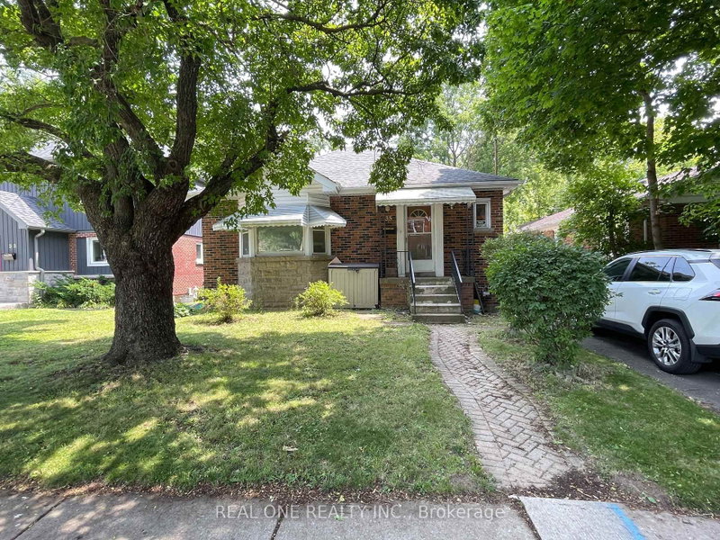 35 Bowman (B) Street