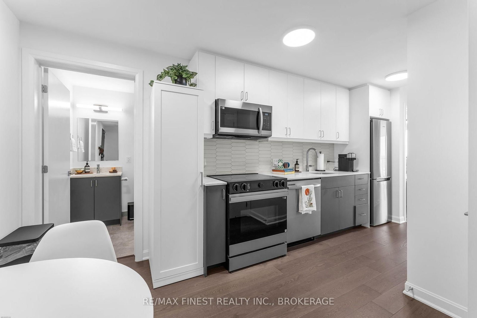 223 PRINCESS Street, Unit 801 - Photo 15
