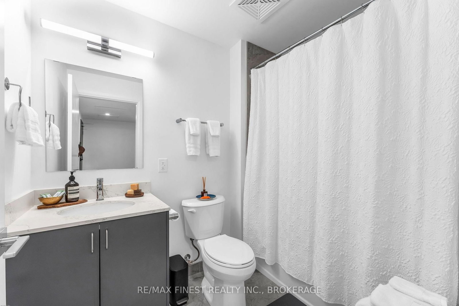 223 PRINCESS Street, Unit 801 - Photo 17