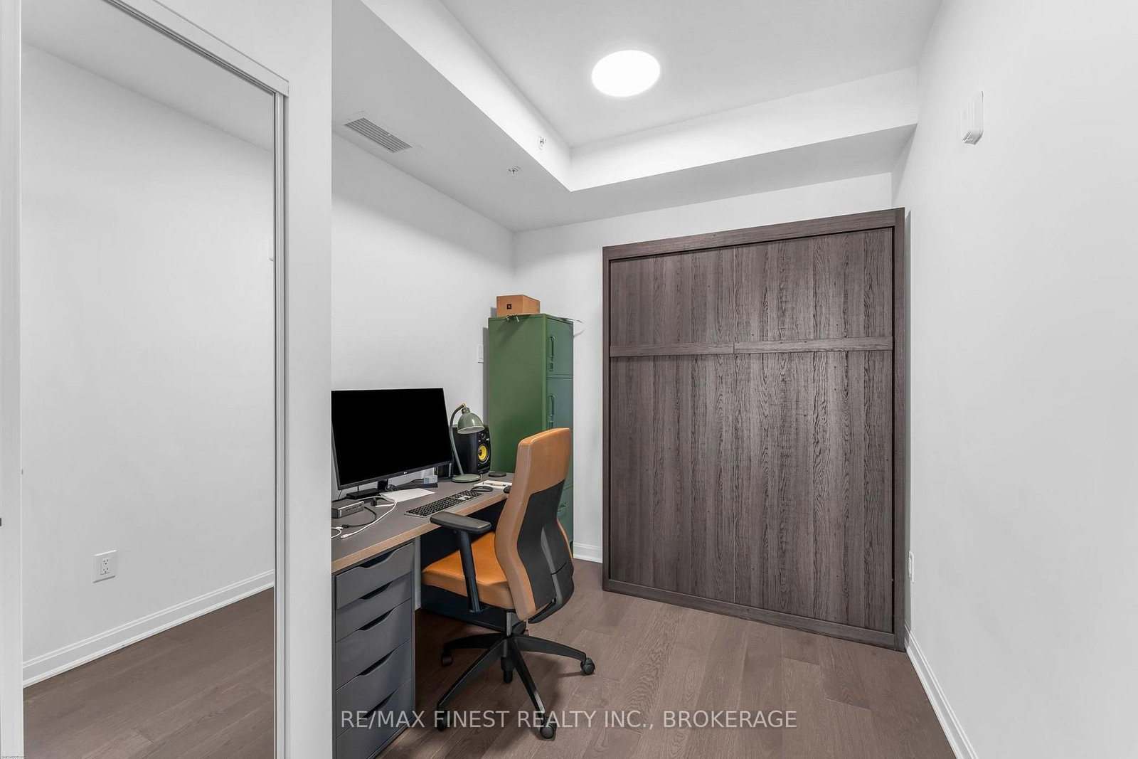 223 PRINCESS Street, Unit 801 - Photo 29