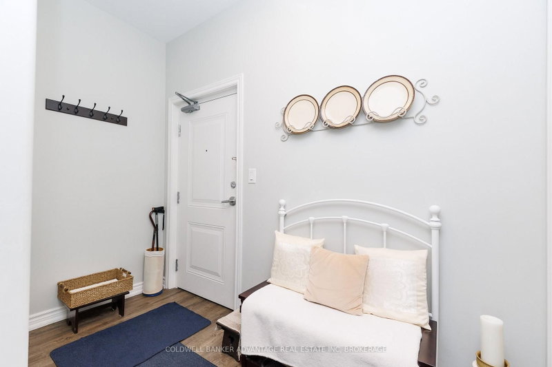 306 - 529 South Pelham Road
