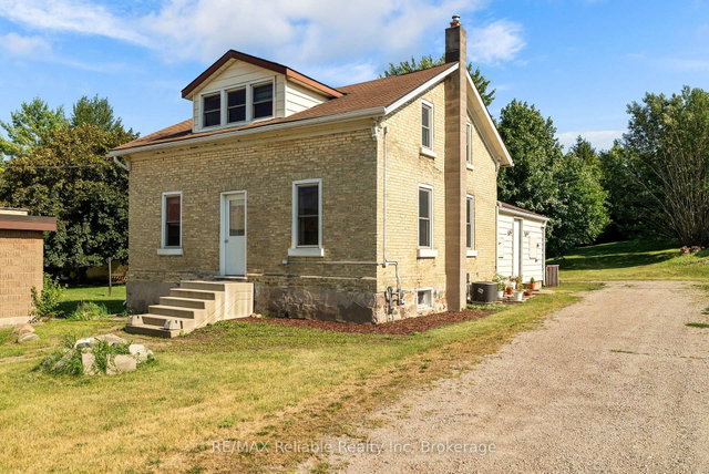 39 Main Street E