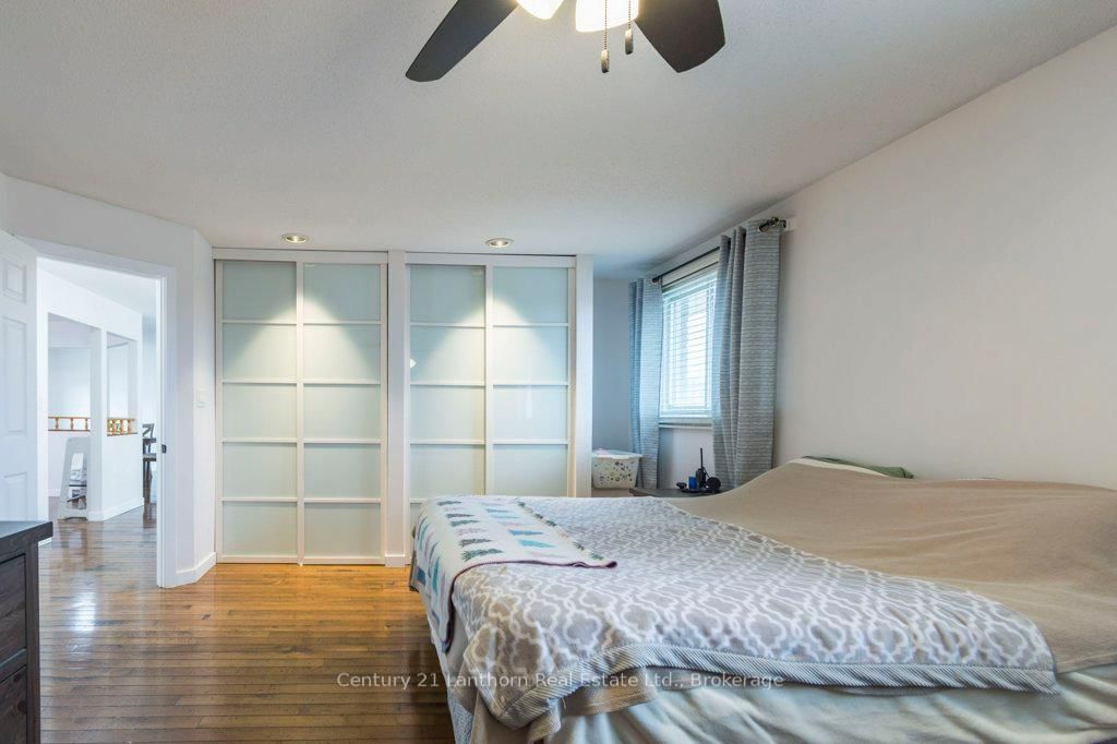 94 NORTH MURRAY Street • Quinte West, ON photo 15