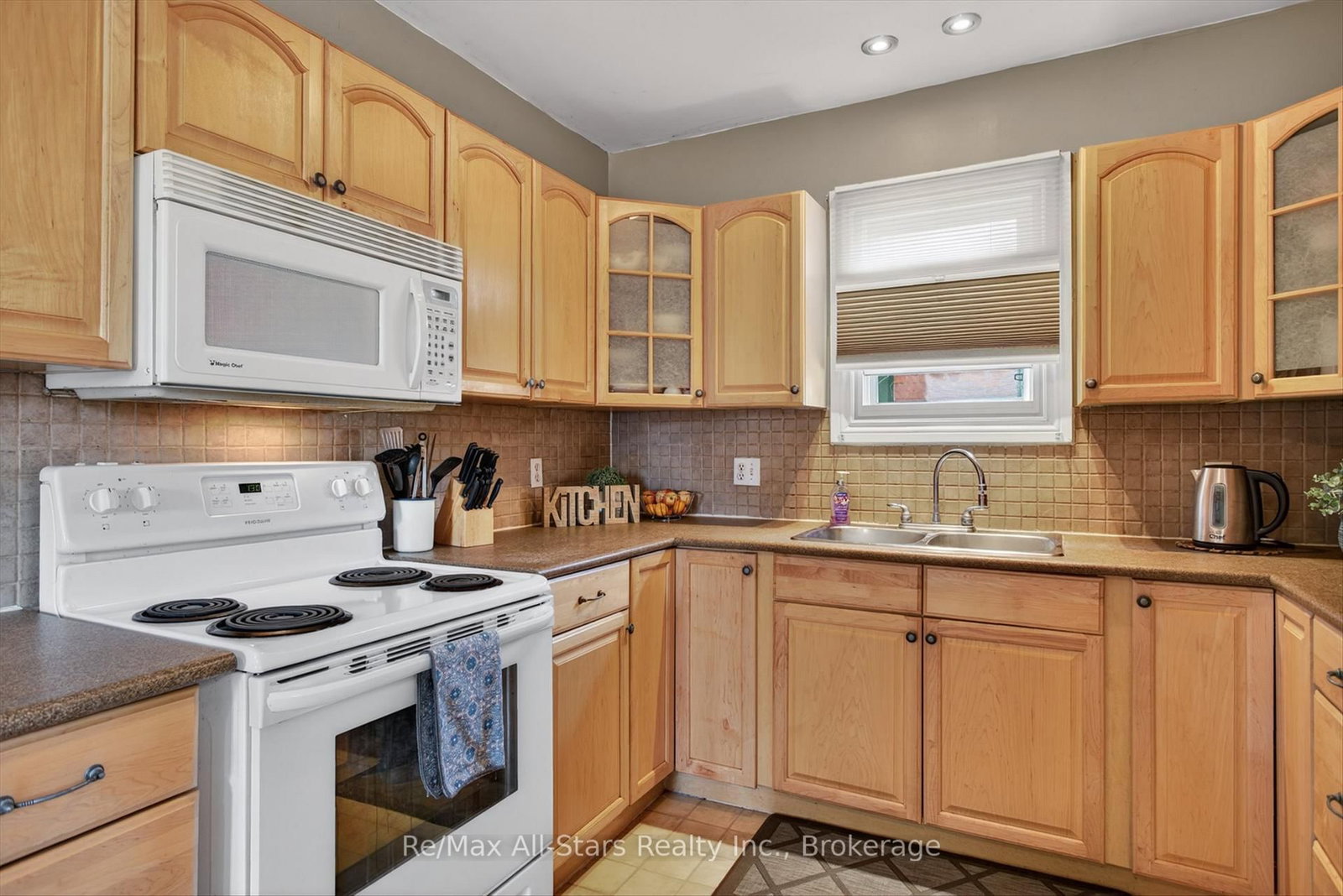90 W Glenelg Street • Kawartha Lakes, ON photo 15