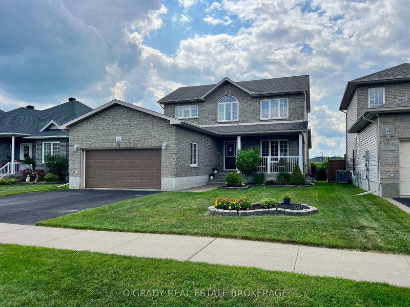 1004 Crestwood Drive