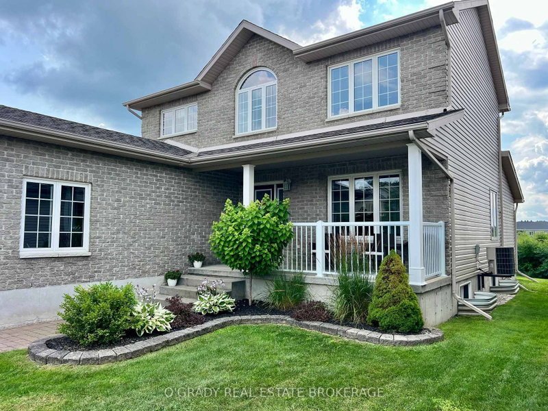 1004 Crestwood Drive