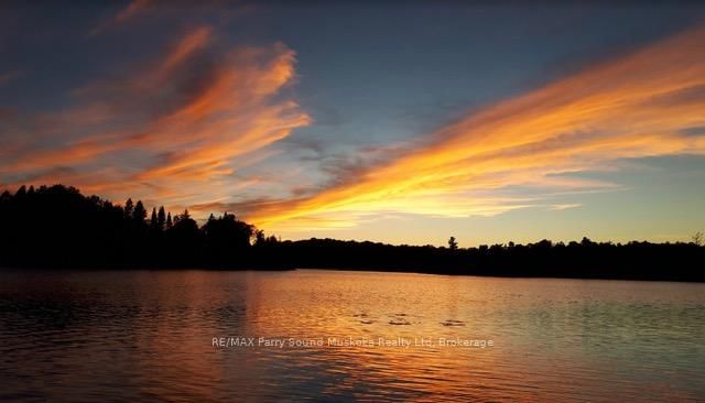 634 WA Whitestone Lake