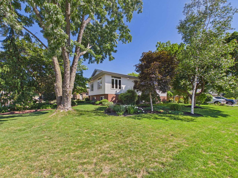 762 Bradford Street