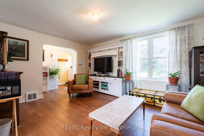 5682 Hanan Avenue • Niagara Falls, ON photo 9