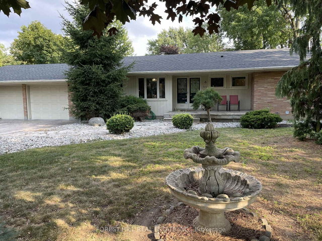 505 Fanshawe Park Road E