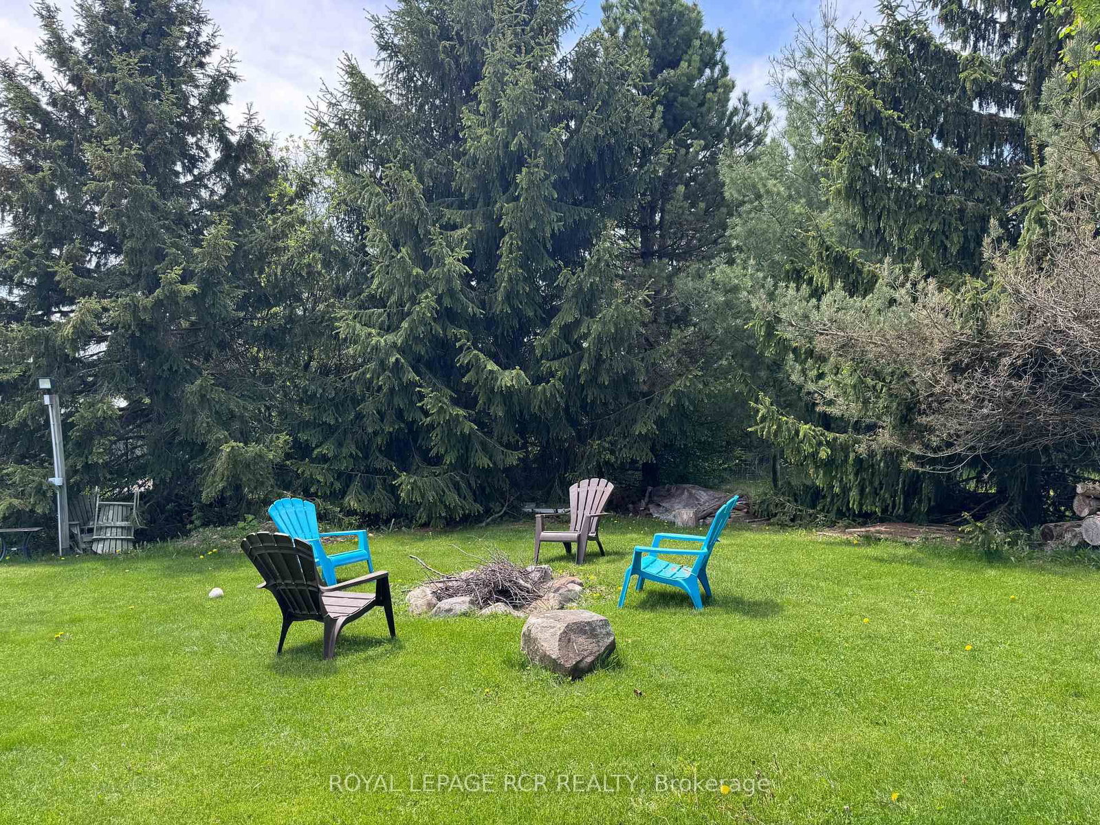18 Peter Street • Amaranth, ON photo 39
