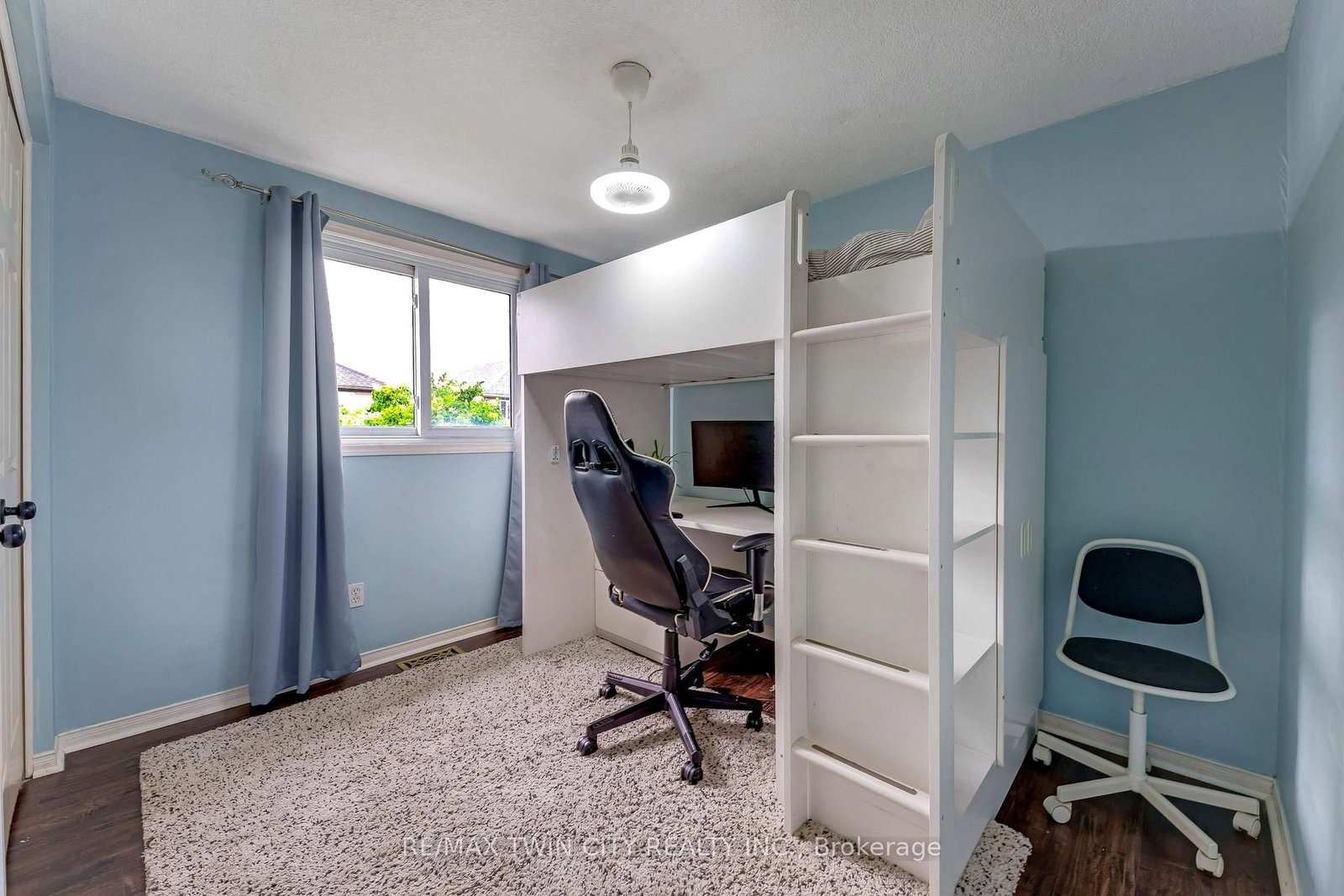 925 Copper Leaf Crescent • Kitchener, ON photo 21