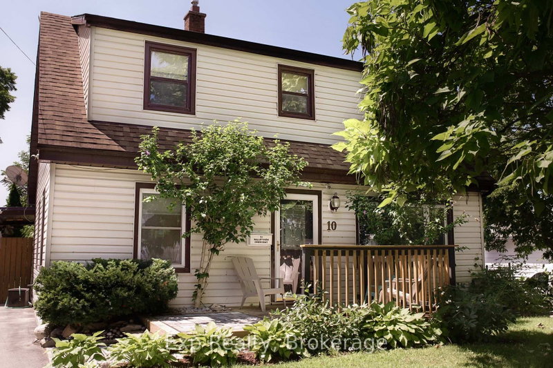 10 Valleyview Crescent