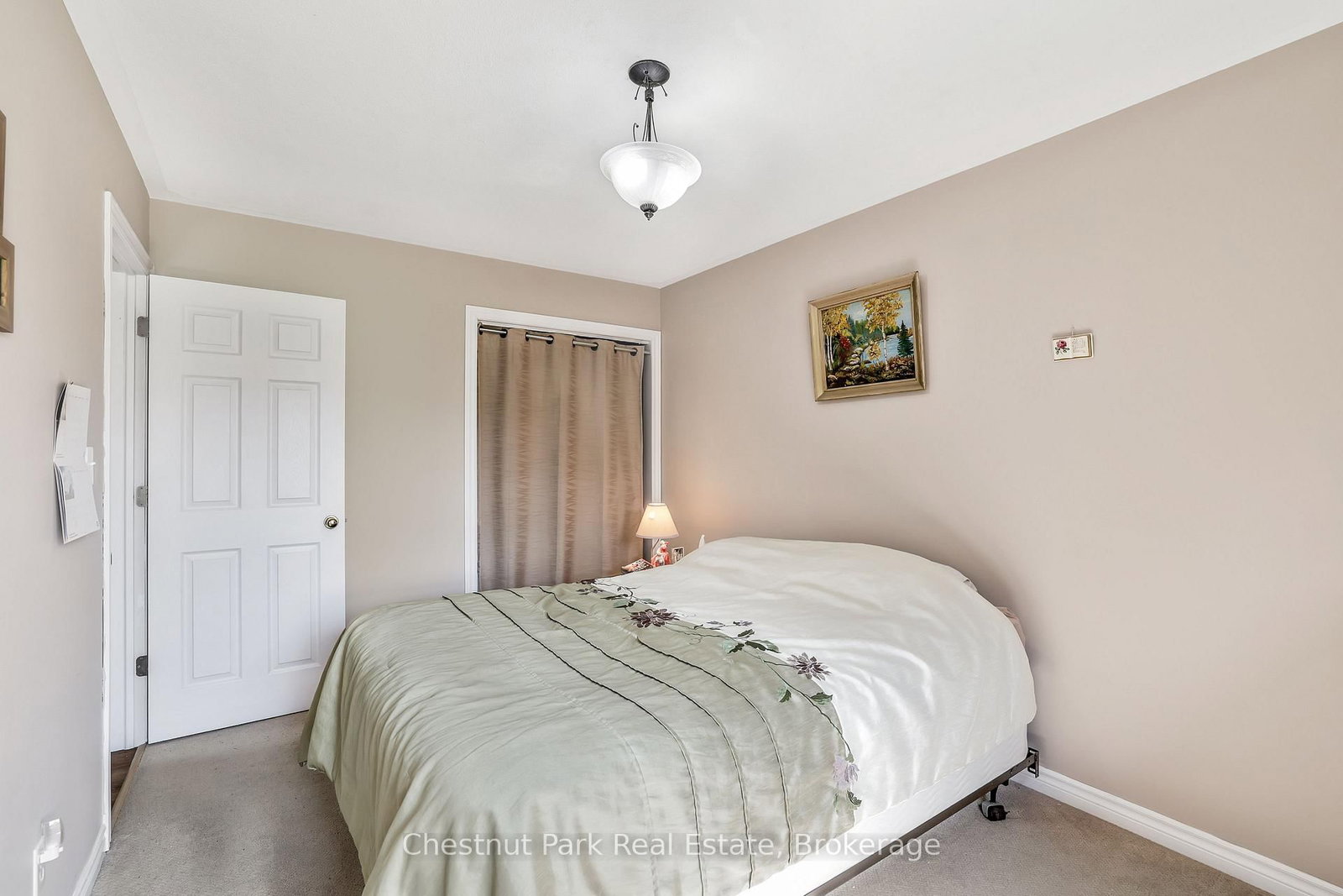 384 Urstadt Street • Georgian Bluffs, ON photo 18