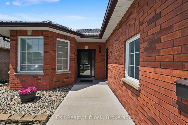 2522 Marsdale Drive