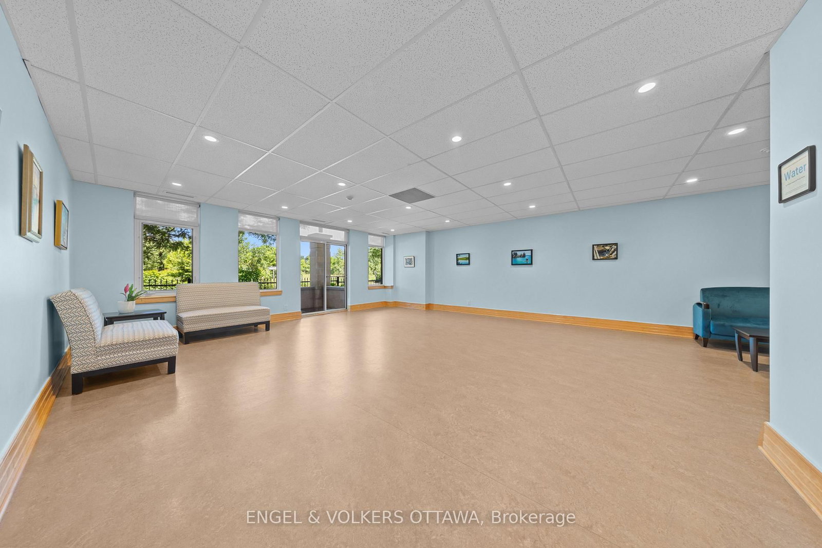 205 Bolton Street, Unit 304 - Photo 33
