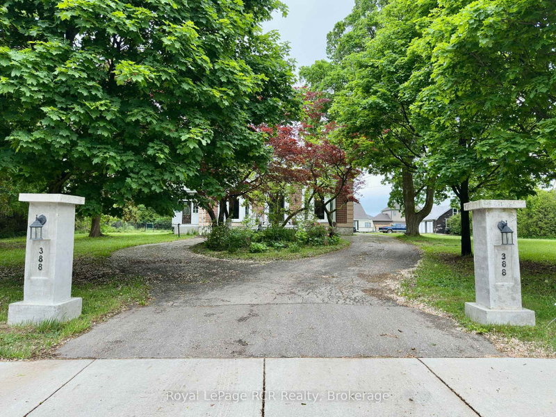 388 Durham Road E