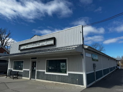 Commercial/Retail for lease at 14 Main Street, Rideau Lakes, Ontario, K0G 1E0 - Rideau Lakes (South Crosby) Twp - MLS: X13608786