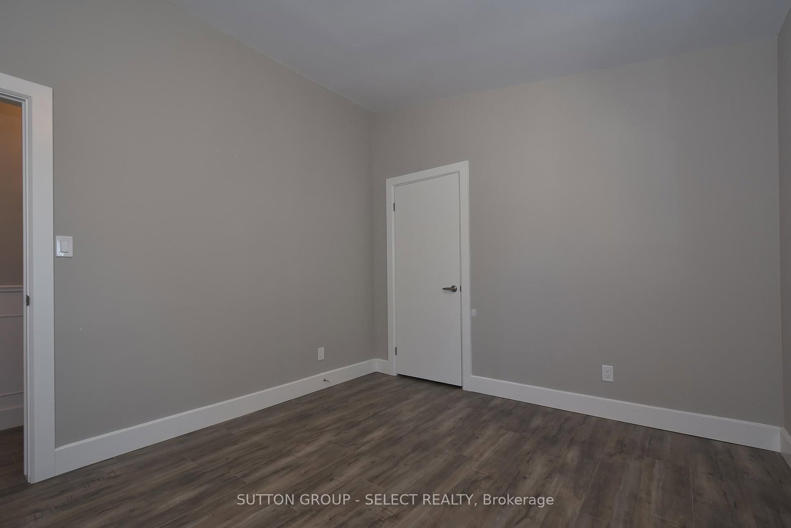 1566 Nairn Avenue • London East, ON photo 14