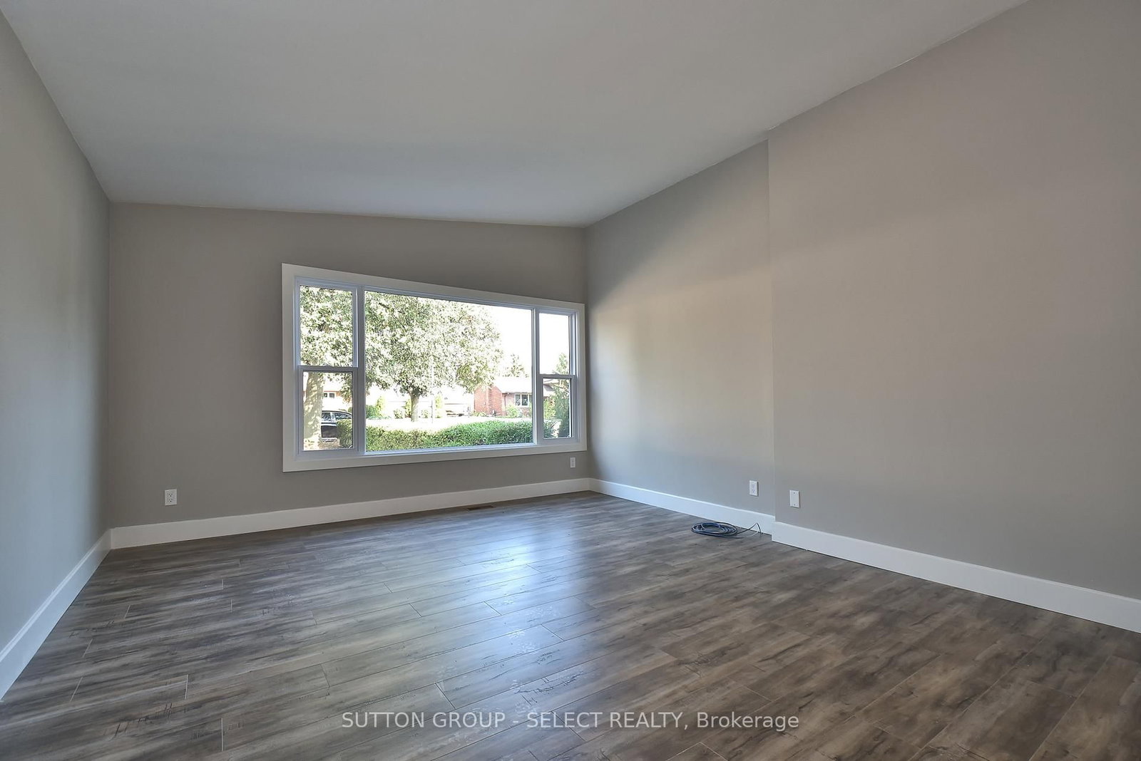 1566 Nairn Avenue • London East, ON photo 6