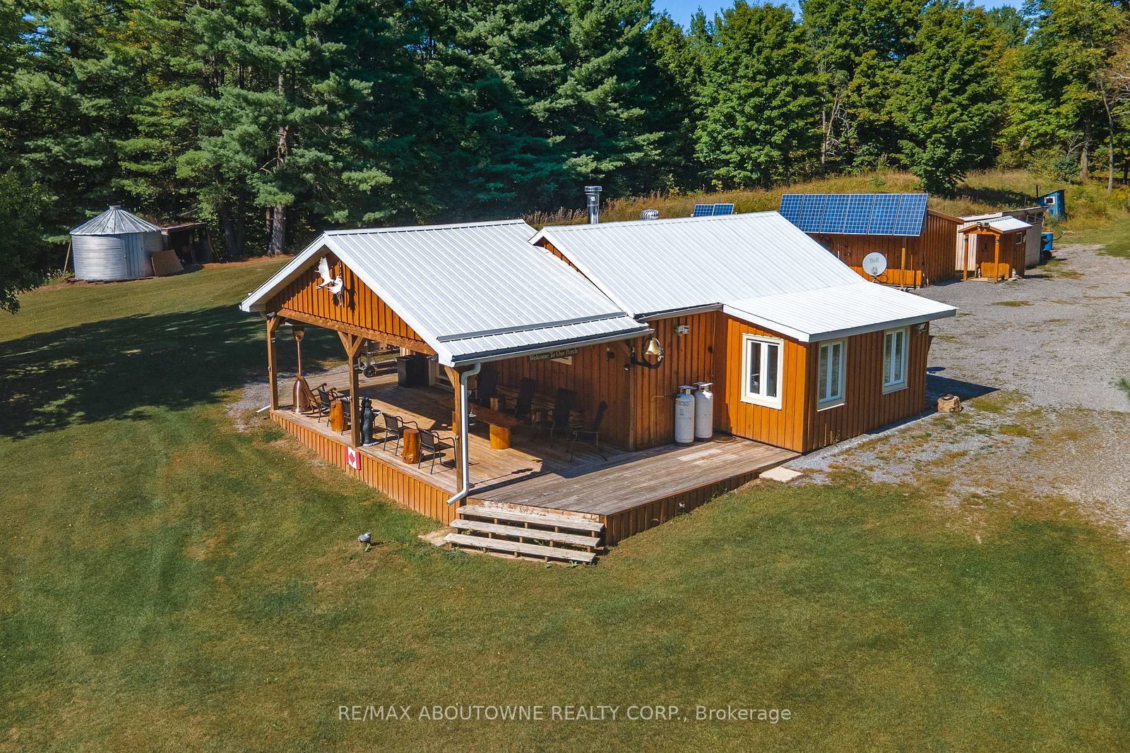 Listing Image 3
