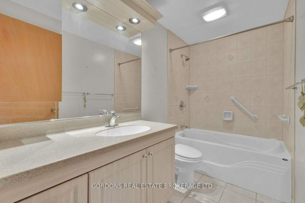 25 Eastpark Drive • Ottawa, ON photo 41