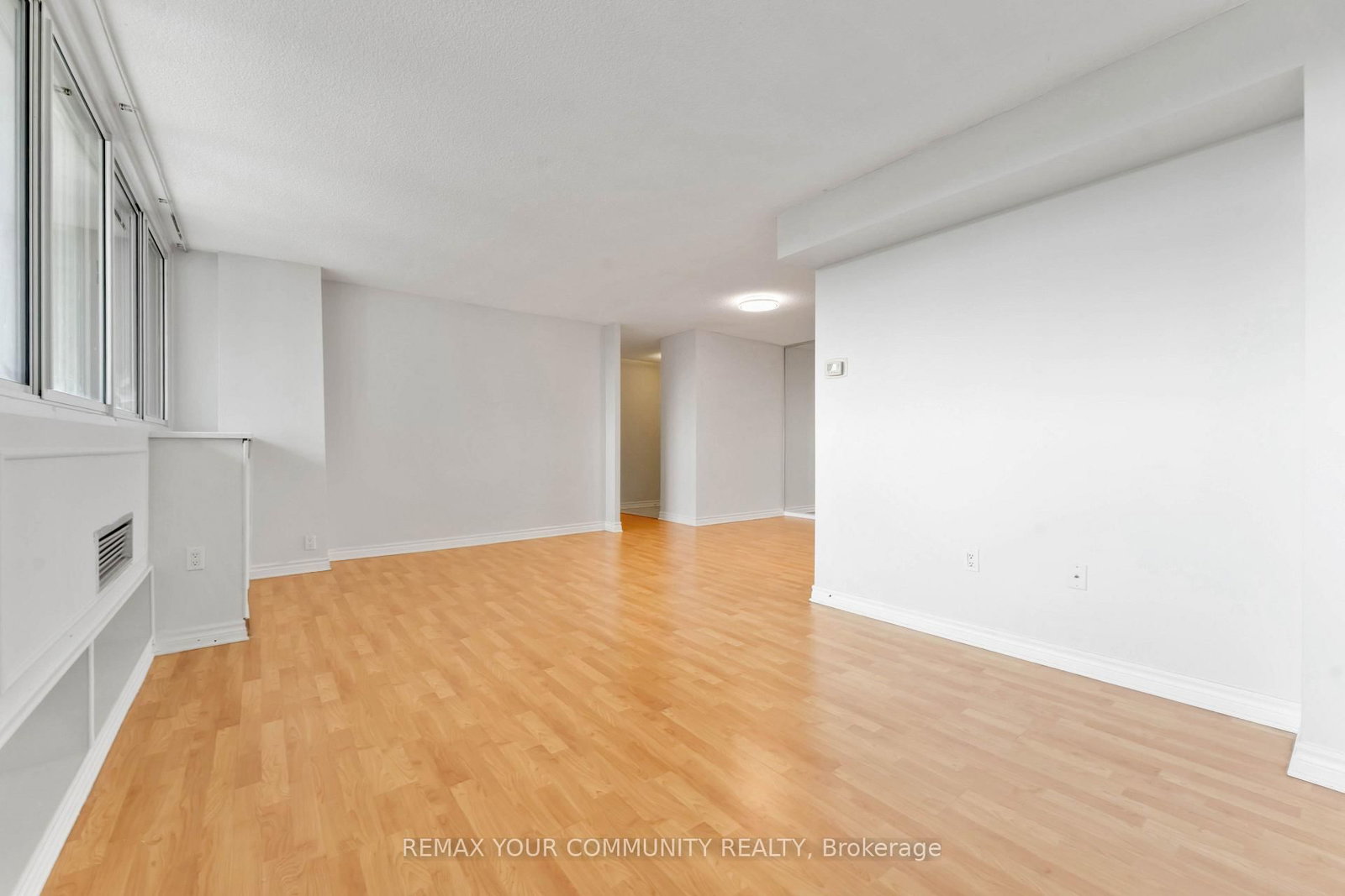 500 W Laurier Avenue • #608 • Ottawa, ON photo 12