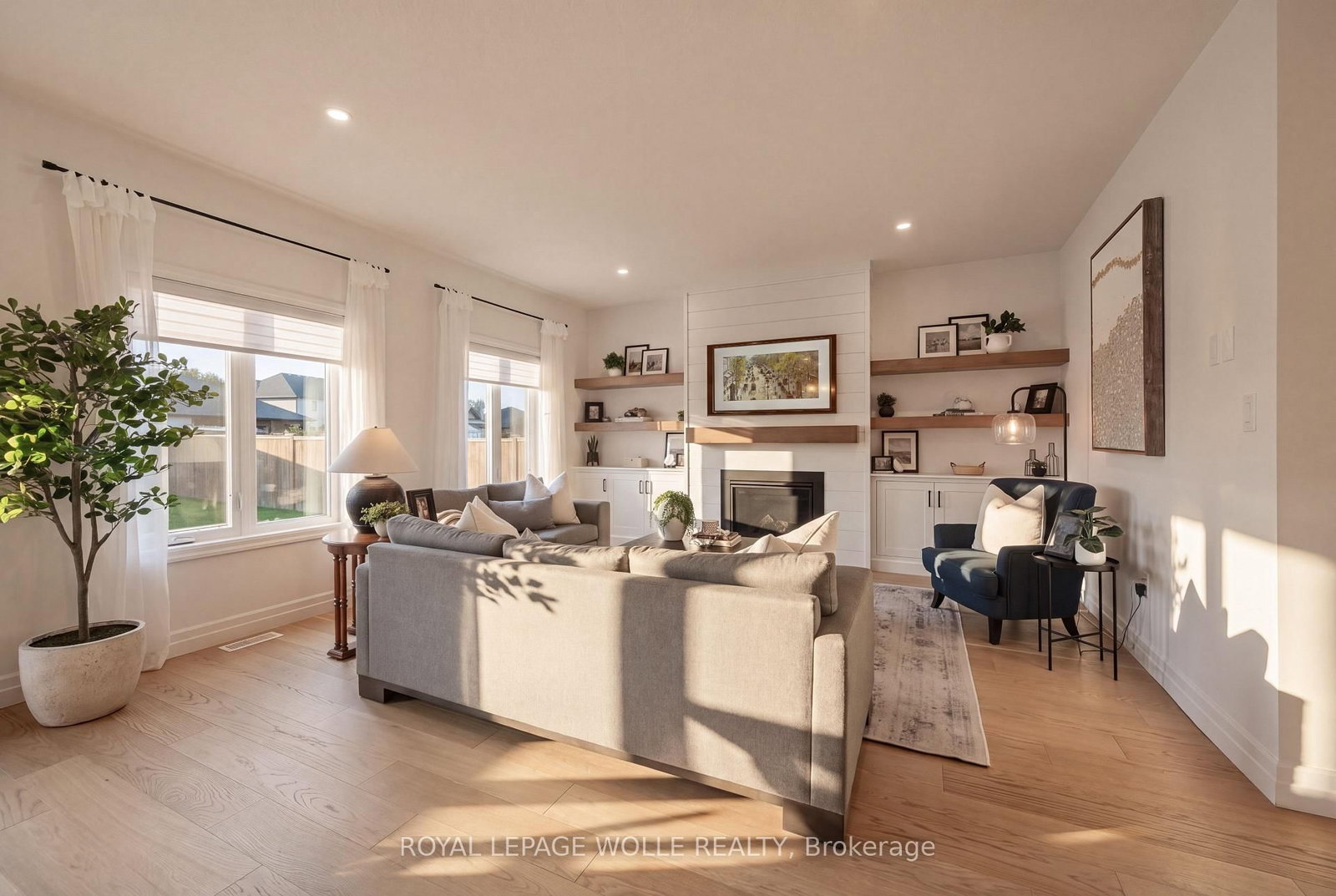 415 Rogers Road • North Perth, ON photo 12