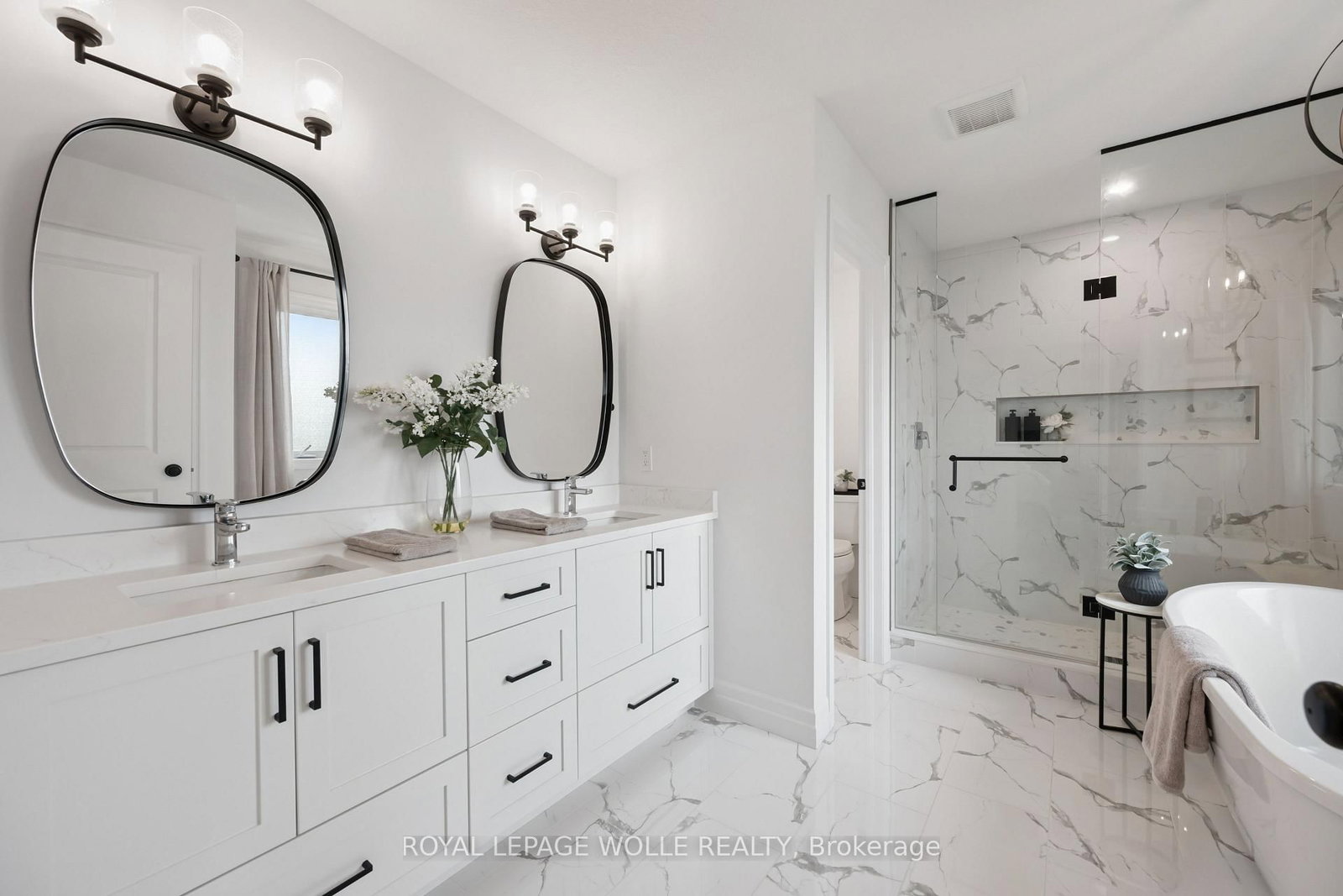 415 Rogers Road • North Perth, ON photo 25