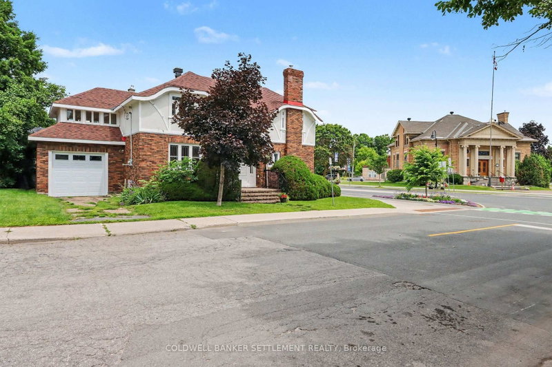 2 Gladstone Avenue
