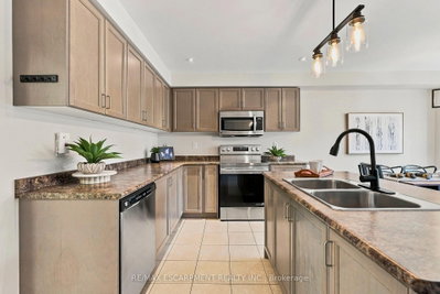 123 SKINNER Road • Hamilton, ON photo 8
