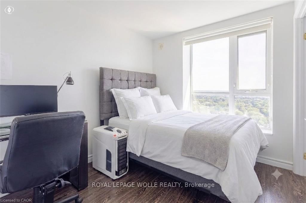 158 N King Street • #2101 • Waterloo, ON photo 6